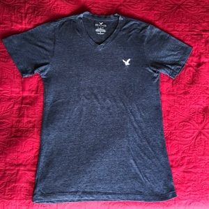 American Eagle Outfitters Men’s V-Neck T-Shirt